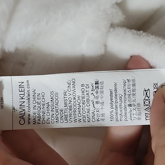 Calvin Klein Robe - Picture 4 of 4